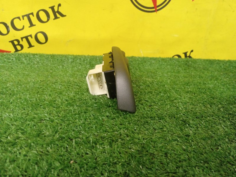 Блок управления стеклоподъемниками, 1000 рублей, Красноярск