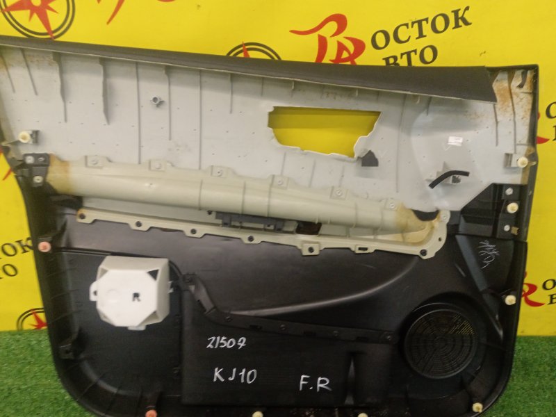 Обшивка боковой двери, 500 рублей, Красноярск