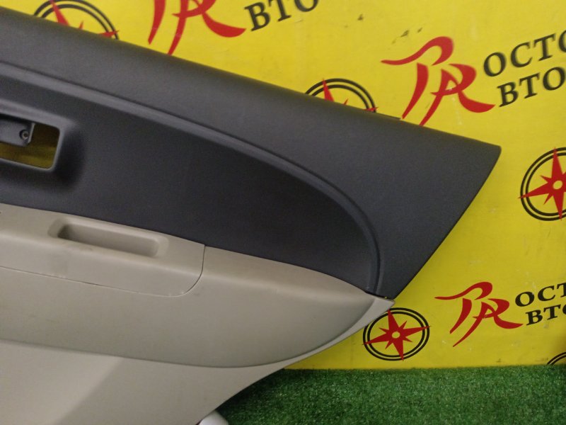 Обшивка боковой двери, 500 рублей, Красноярск