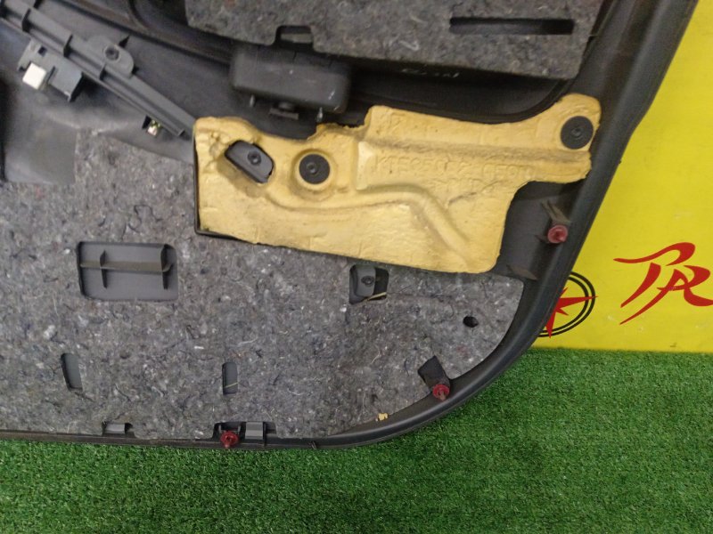 Обшивка боковой двери, 1000 рублей, Красноярск