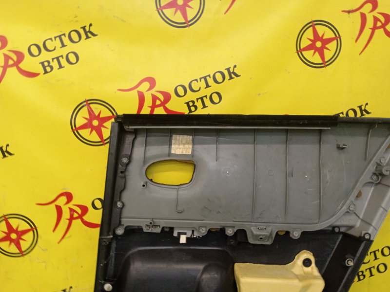 Обшивка боковой двери, 300 рублей, Красноярск