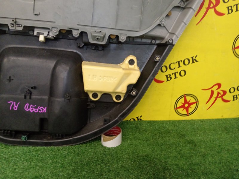 Обшивка боковой двери, 300 рублей, Красноярск