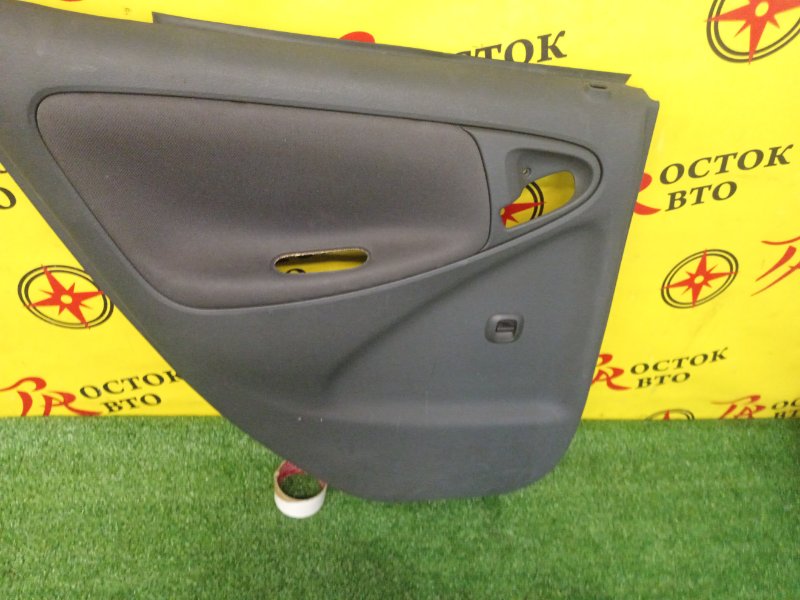 Обшивка боковой двери, 300 рублей, Красноярск