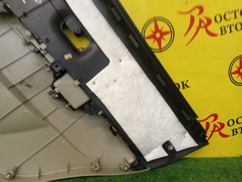 Обшивка боковой двери, 500 рублей, Красноярск