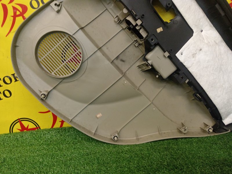 Обшивка боковой двери, 500 рублей, Красноярск