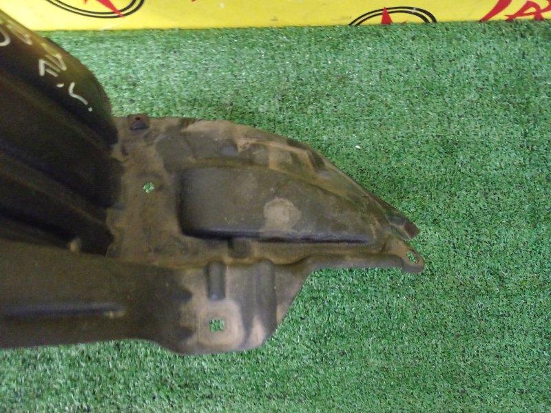 Подкрылок, 600 рублей, Красноярск