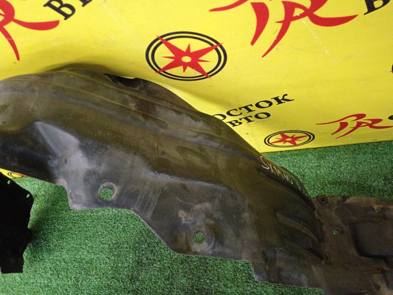 Подкрылок, 600 рублей, Красноярск