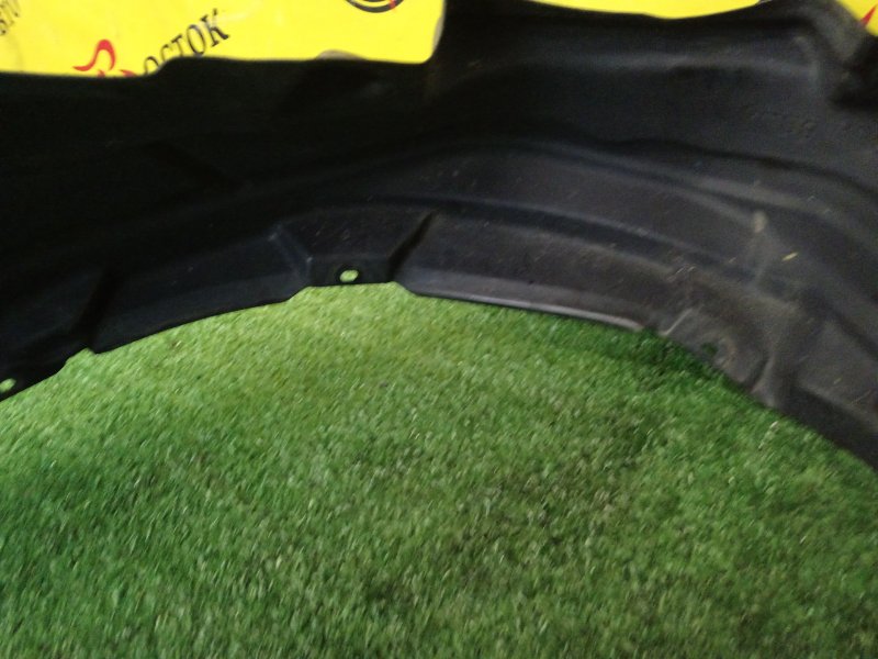 Подкрылок, 600 рублей, Красноярск