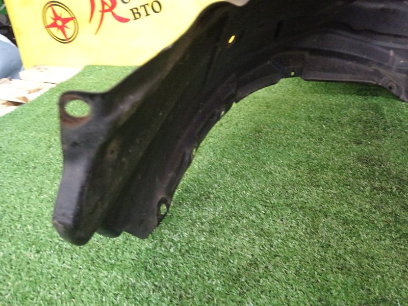 Подкрылок, 600 рублей, Красноярск