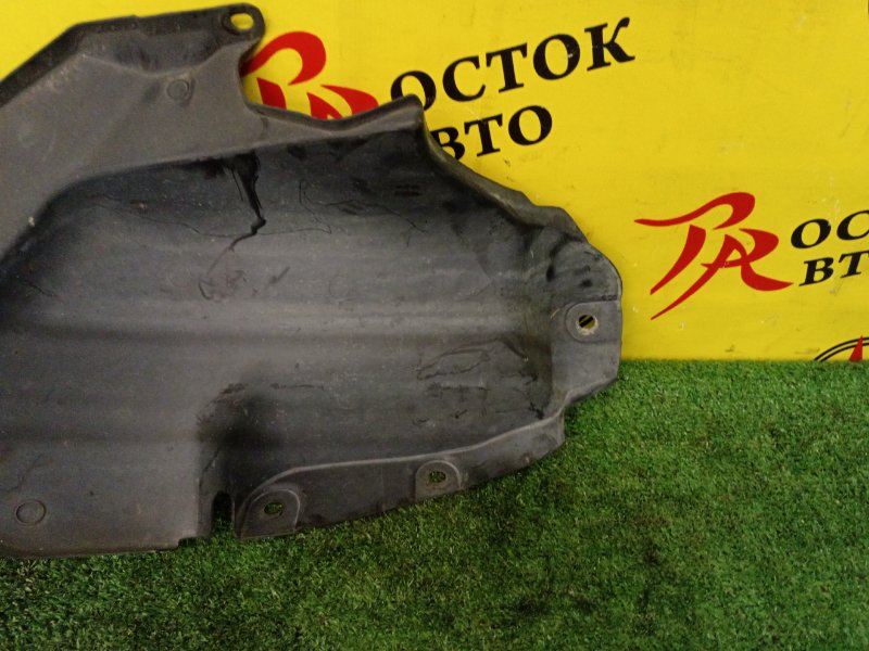 Подкрылок, 400 рублей, Красноярск