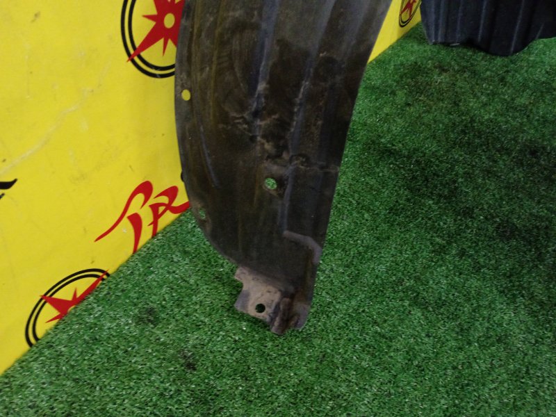 Подкрылок, 1800 рублей, Красноярск