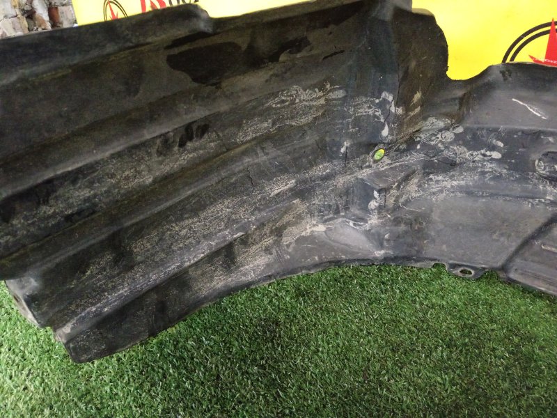 Подкрылок, 3000 рублей, Красноярск