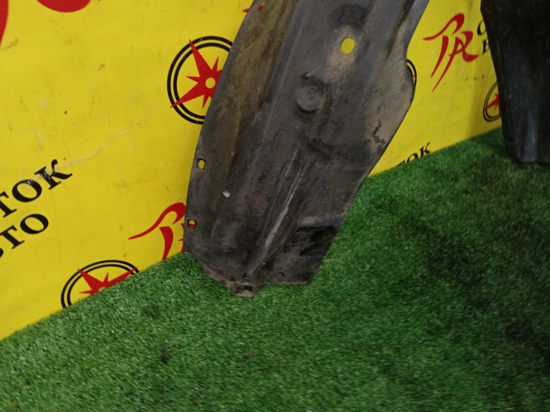 Подкрылок, 1800 рублей, Красноярск