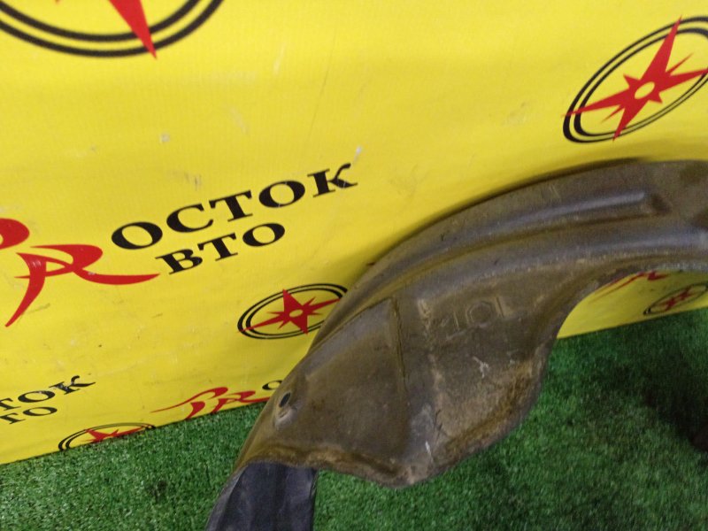 Подкрылок, 1500 рублей, Красноярск