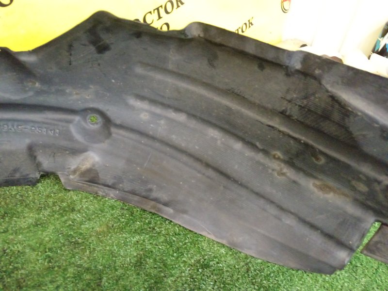 Подкрылок, 1500 рублей, Красноярск