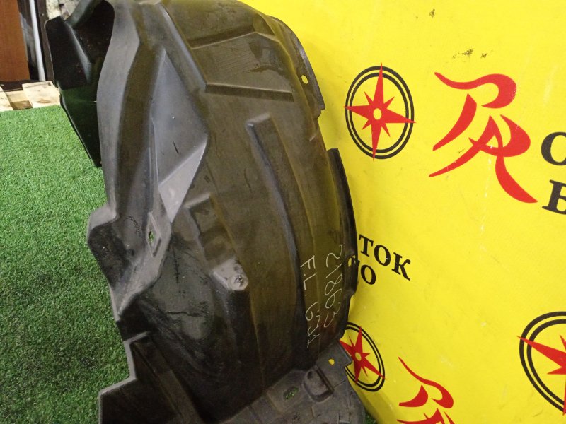 Подкрылок, 1200 рублей, Красноярск