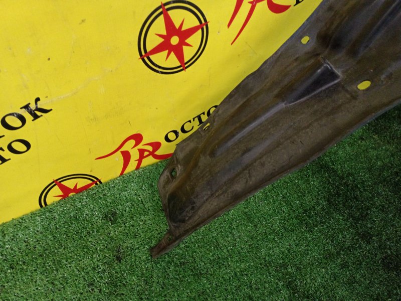 Подкрылок, 1200 рублей, Красноярск