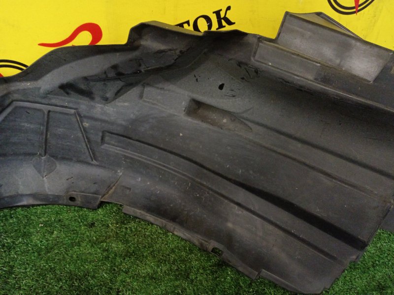 Подкрылок, 1200 рублей, Красноярск