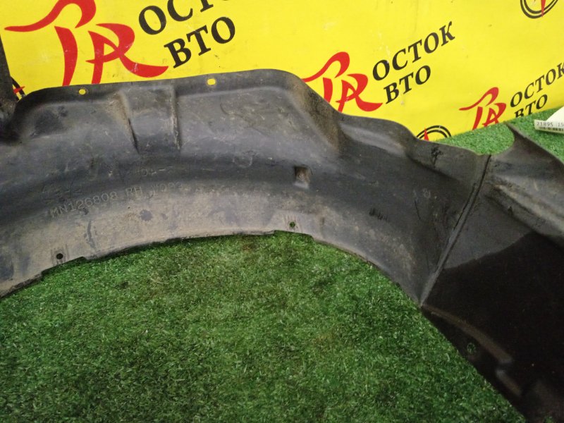 Подкрылок, 1000 рублей, Красноярск