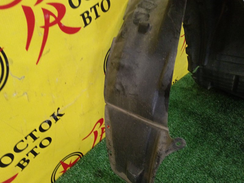 Подкрылок, 1000 рублей, Красноярск