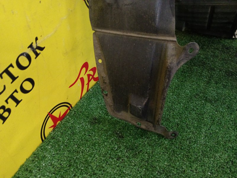 Подкрылок, 1000 рублей, Красноярск