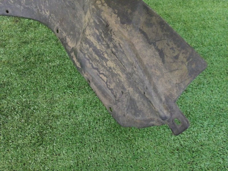 Подкрылок, 1800 рублей, Красноярск