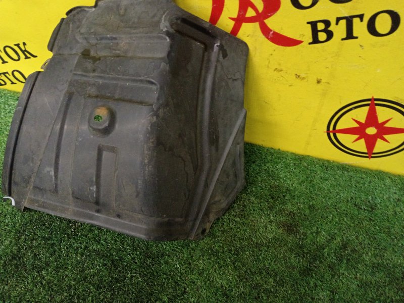 Подкрылок, 700 рублей, Красноярск