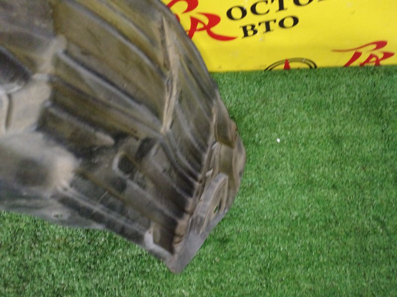 Подкрылок, 800 рублей, Красноярск