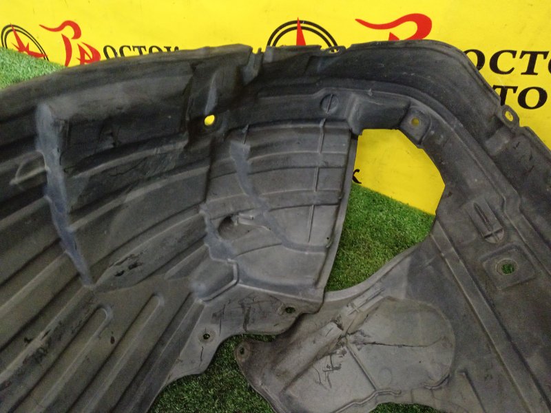 Подкрылок, 800 рублей, Красноярск