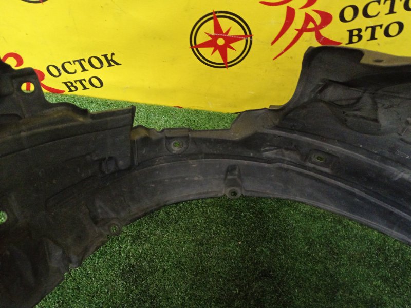 Подкрылок, 800 рублей, Красноярск