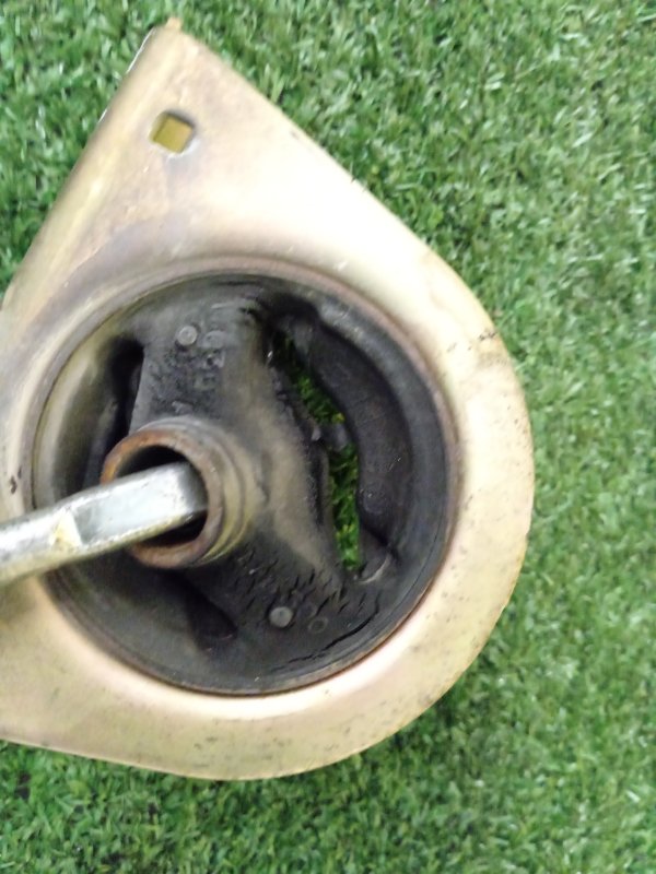 Подушка двигателя, 800 рублей, Красноярск