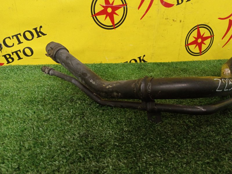 Горловина топливного бака, 1500 рублей, Красноярск