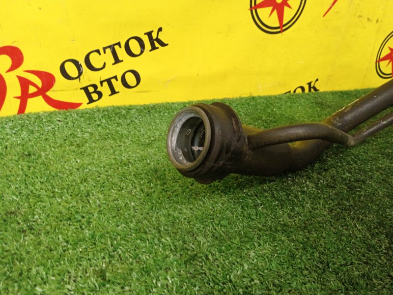 Горловина топливного бака, 2000 рублей, Красноярск