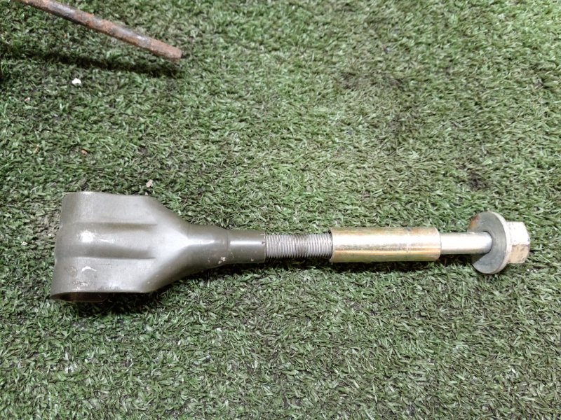 Крепление запасного колеса, 2800 рублей, Красноярск