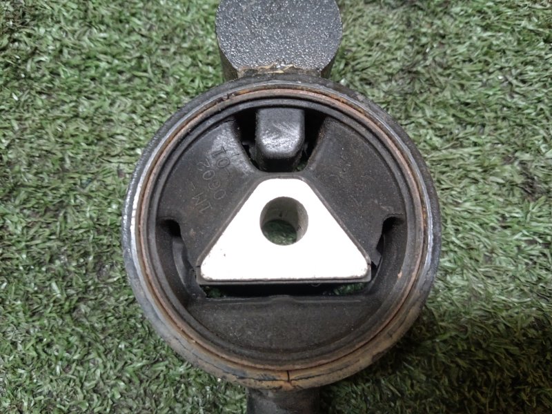 Подушка двигателя, 2000 рублей, Красноярск