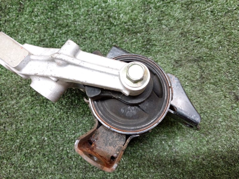 Подушка двигателя, 2000 рублей, Красноярск