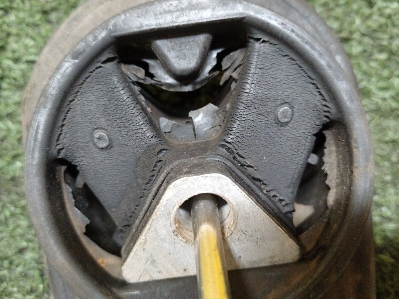 Подушка двигателя, 500 рублей, Красноярск