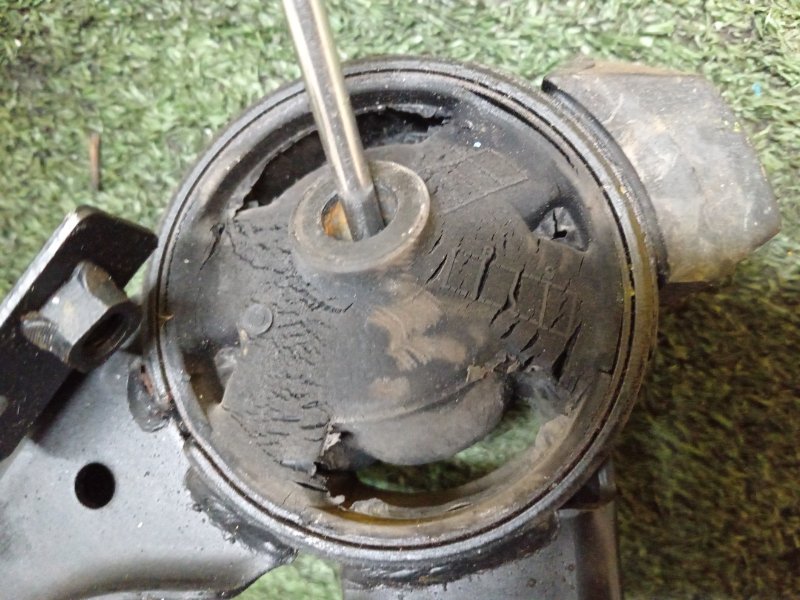 Подушка двигателя, 1800 рублей, Красноярск