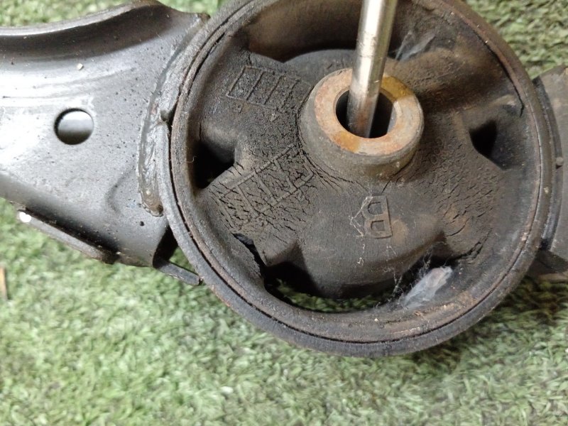 Подушка двигателя, 1800 рублей, Красноярск