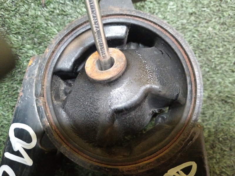 Подушка двигателя, 800 рублей, Красноярск