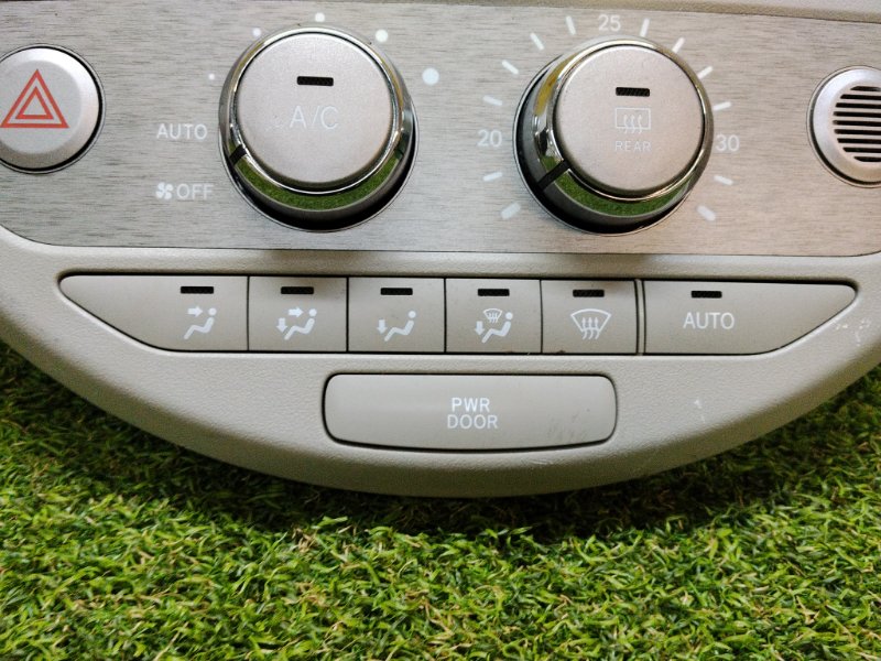 Блок управления климат-контролем, 200 рублей, Красноярск