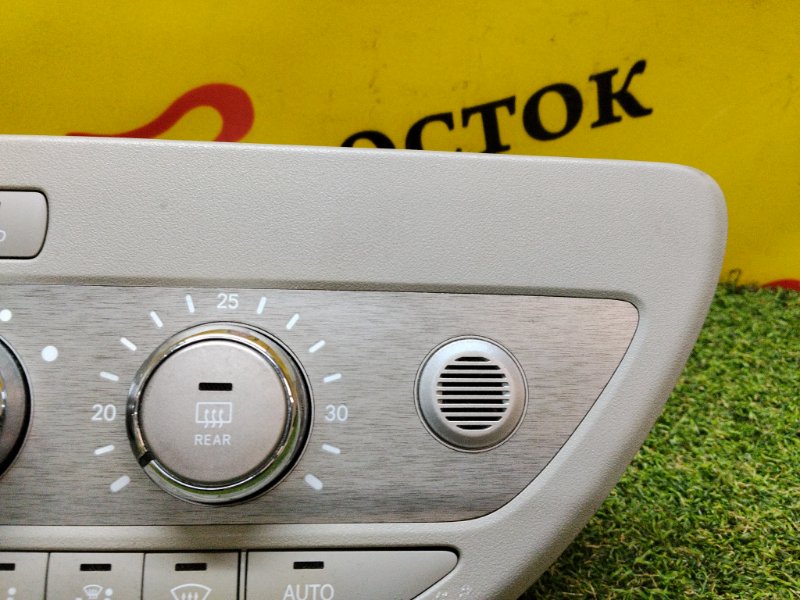 Блок управления климат-контролем, 200 рублей, Красноярск