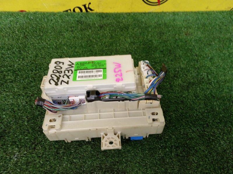 Блок предохранителей салонный, 2000 рублей, Красноярск