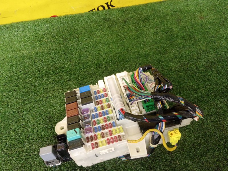 Блок предохранителей салонный, 1800 рублей, Красноярск