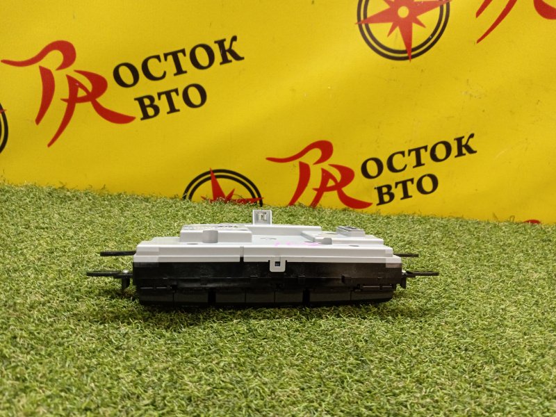 Блок управления климат-контролем, 200 рублей, Красноярск