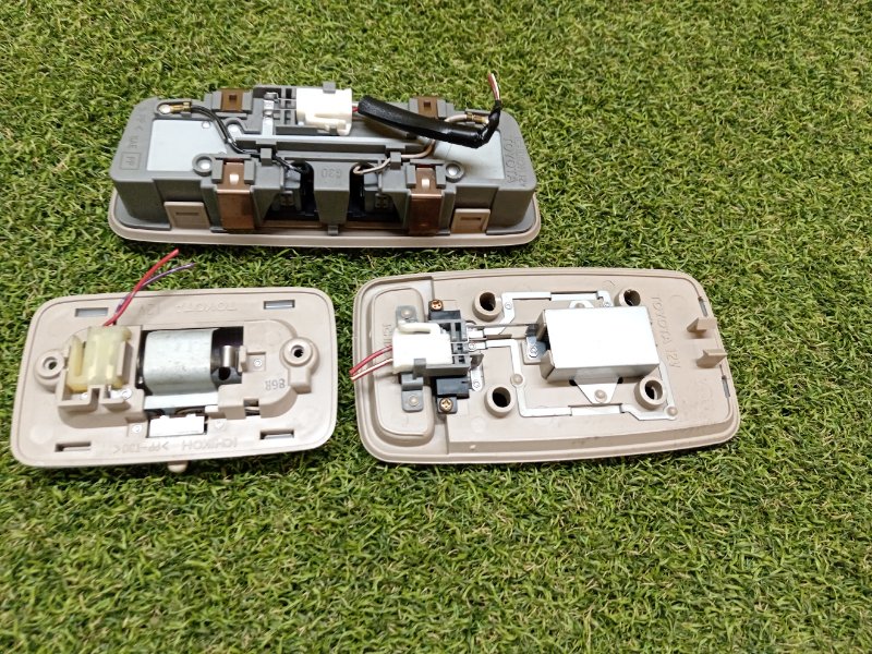 Плафон подсветки салона, 1000 рублей, Красноярск