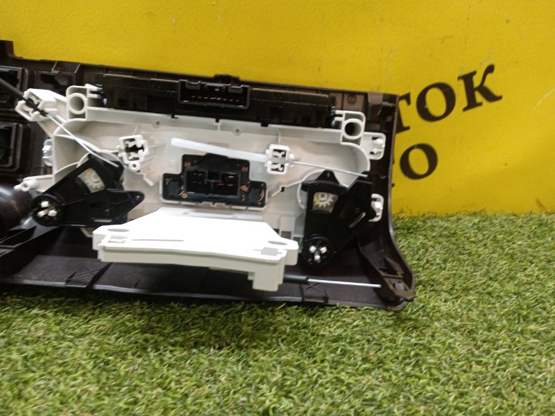 Блок управления климат-контролем, 400 рублей, Красноярск