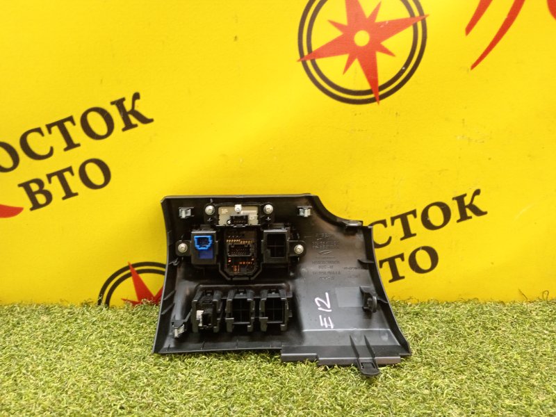 Блок управления зеркалами, 1000 рублей, Красноярск