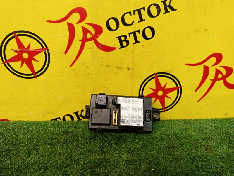 Блок предохранителей салонный, 500 рублей, Красноярск