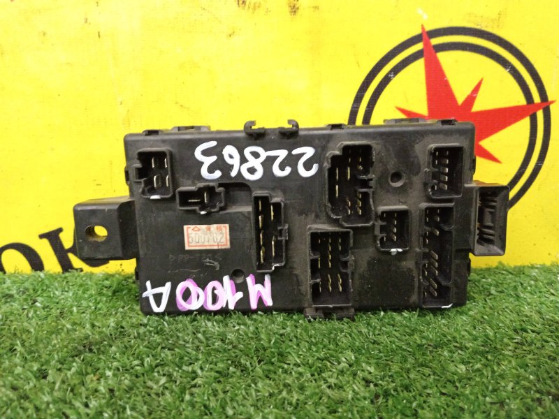 Блок предохранителей салонный, 500 рублей, Красноярск